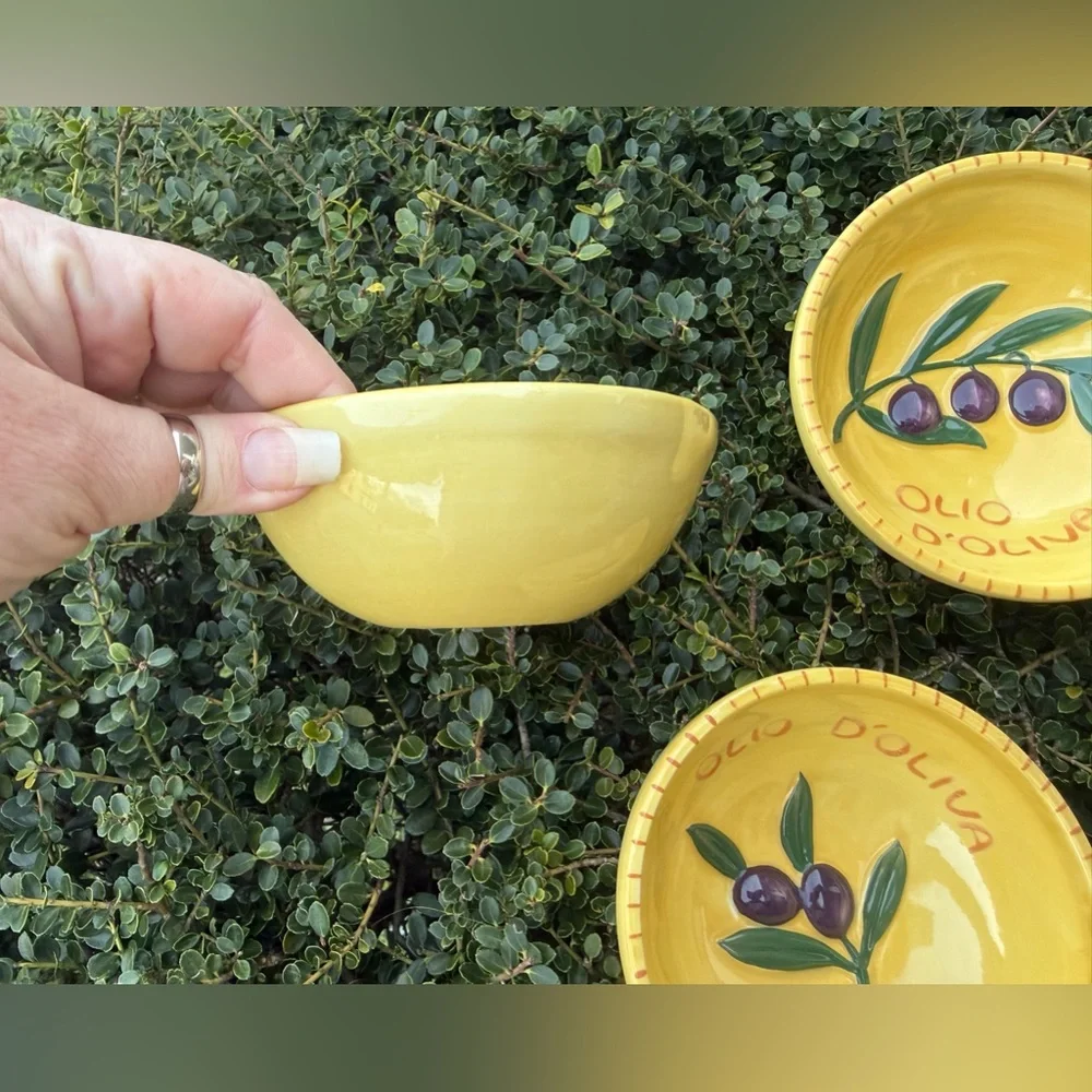 Williams-Sonoma Ceramic Dipping Bowls Olio D’Oliva Yellow Olive Design Set of 3
